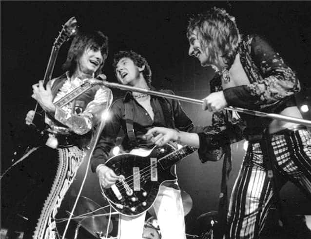 Faces on stage