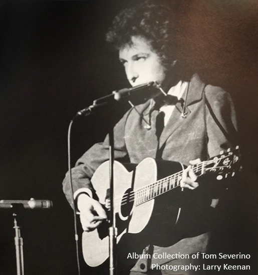 Bob Dylan on stage
