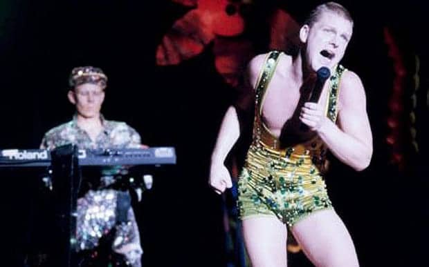 Erasure on stage