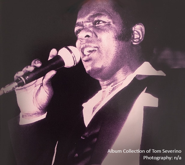 Lou Rawls on stage
