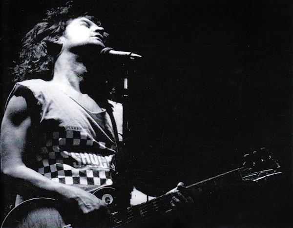 Billy Squier on stage
