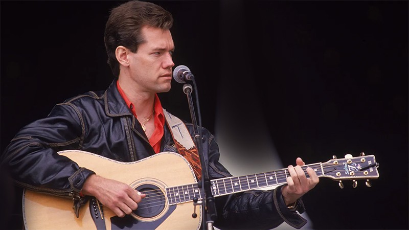 Randy Travis on stage